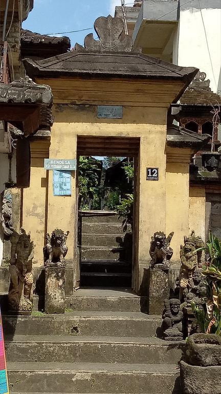 Loris * Ubud